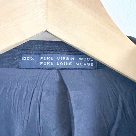 Vintage Michael Brett Blazer | Blue Mens Blazer, Gold Buttons - Picture 4 of 6